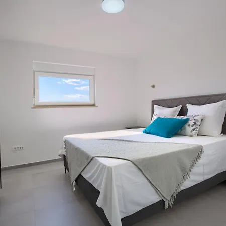 Apartment Harmony -