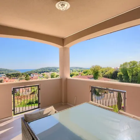 Apartment Harmony - *