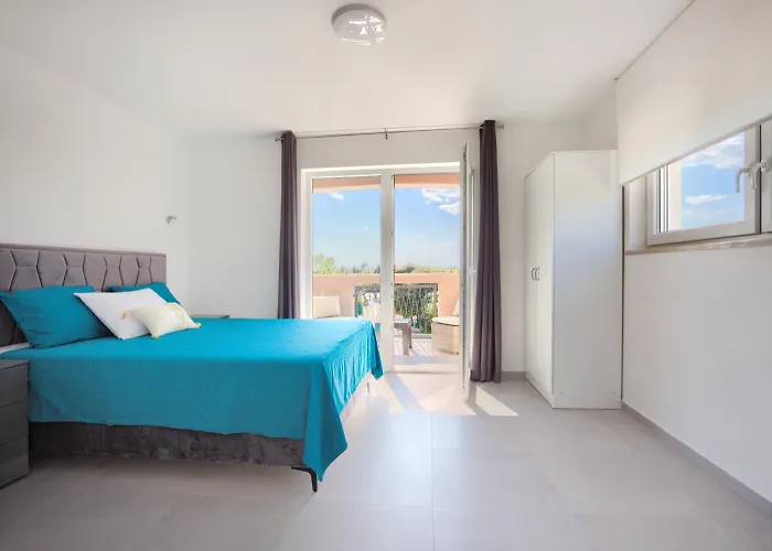 Apartment Harmony - *